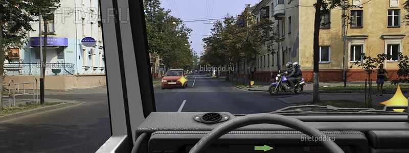 Вы намерены повернуть направо. Ваши действия?