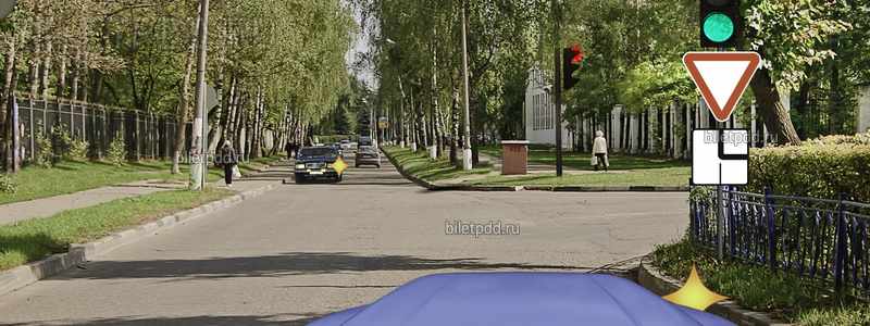 Обязаны ли Вы уступить дорогу легковому автомобилю при повороте направо?