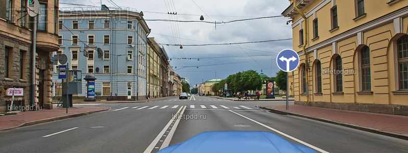 Обязаны ли Вы в данной ситуации включить указатели левого поворота?
