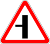 Знак 2.3.3 "Примыкание второстепенной дороги"